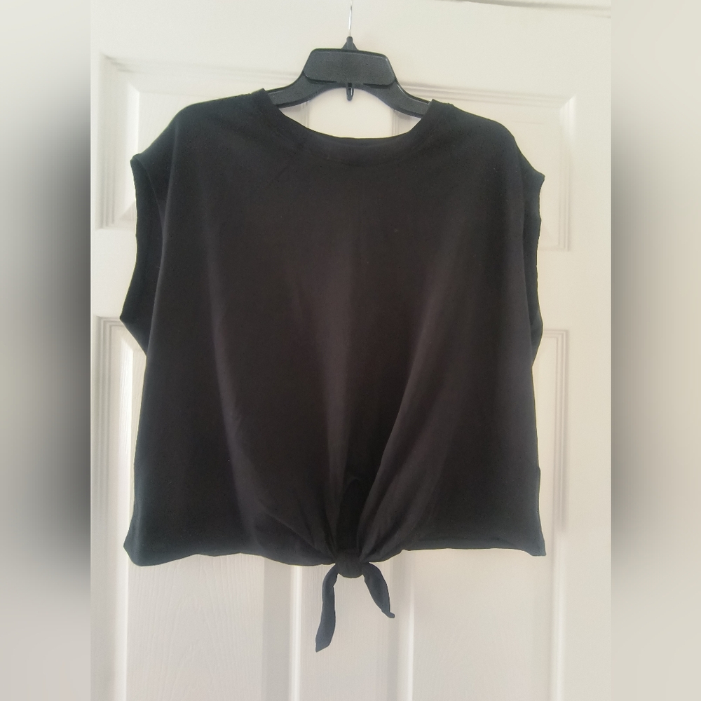 Old Navy Black Sleeveless NWT Tie Tee L